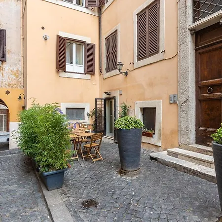 Historical - Arco Dei Banchi