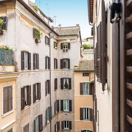 アパート Historical - Arco Dei Banchi ローマ