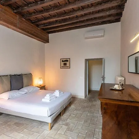 Historical - Arco Dei Banchi アパート *