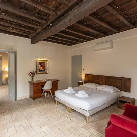 Historical - Arco Dei Banchi アパート ローマ