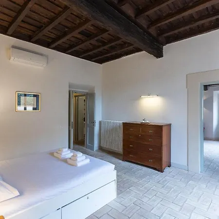 Historical - Arco Dei Banchi Apartment Rome