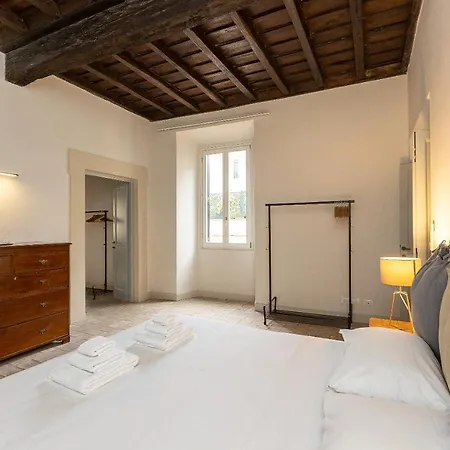 Historical - Arco Dei Banchi Apartment Rome