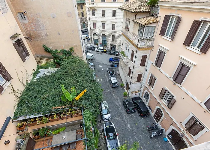 Historical - Arco Dei Banchi *